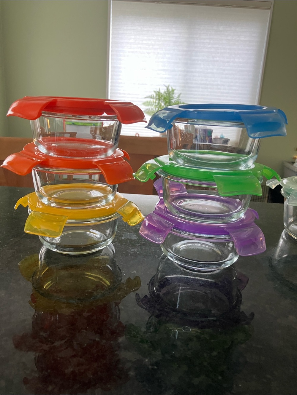 Set of 6 stackable glass storage containers